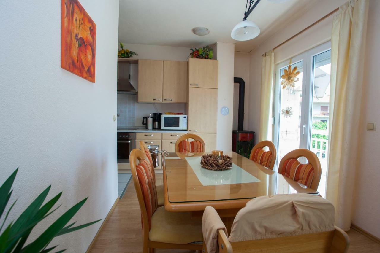 דירות מאקרסקה Apartman Antonio מראה חיצוני תמונה